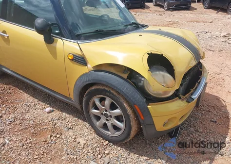 2007 Mini Cooper from USA, damaged, VIN WMWMF33557TT56622